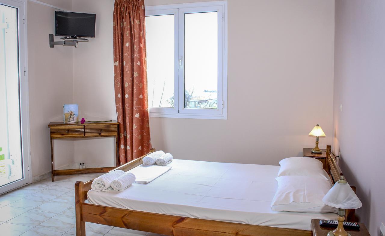 Pelagion Holidays Apartments Kypseli Bagian luar foto