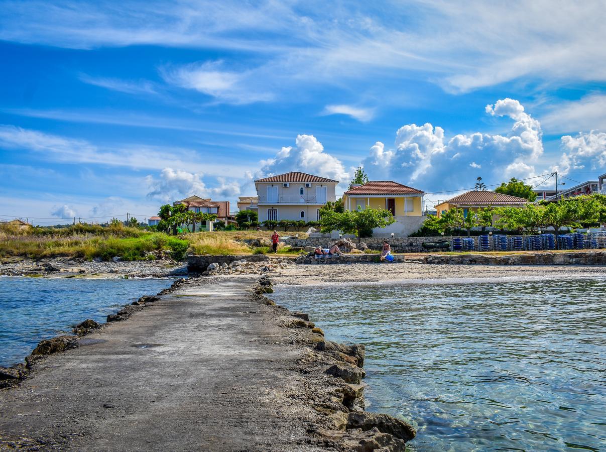 Pelagion Holidays Apartments Kypseli Bagian luar foto